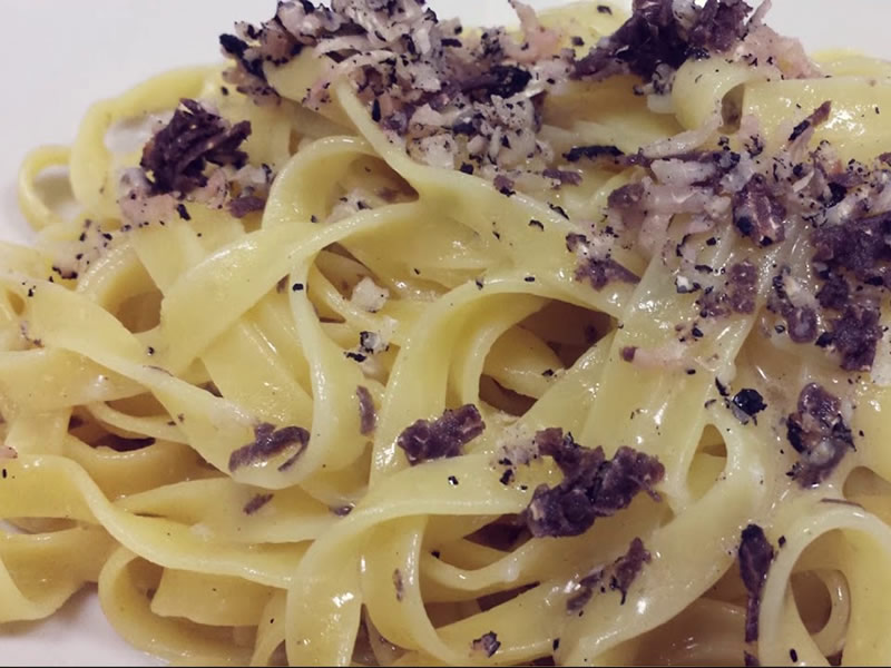 Tagliatelle al Tartufo